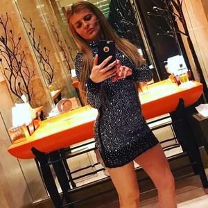 Meet your Posher, Jackeline